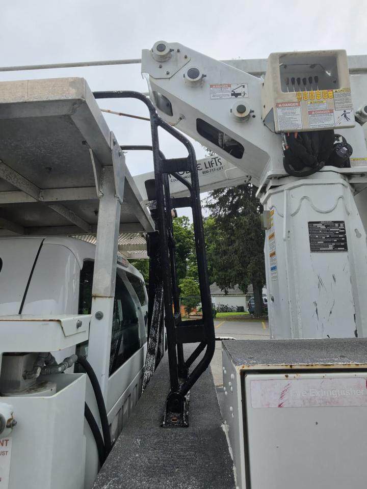 Ford F-550 Regular Cab DRW 4WD 2016