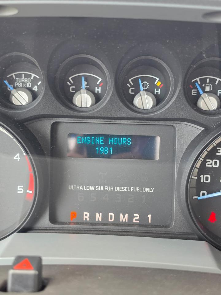Ford F-550 Regular Cab DRW 4WD 2016