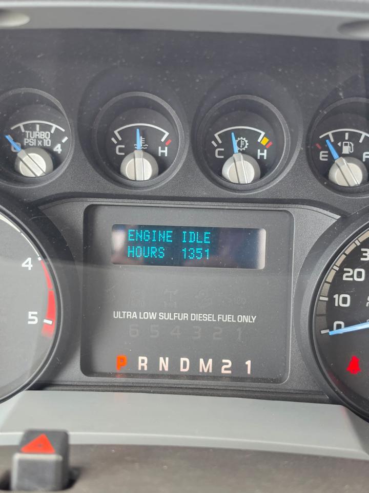 Ford F-550 Regular Cab DRW 4WD 2016