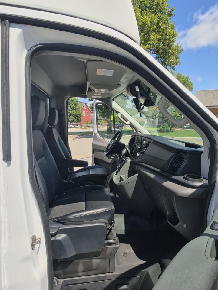 Ford Transit T-350 2023