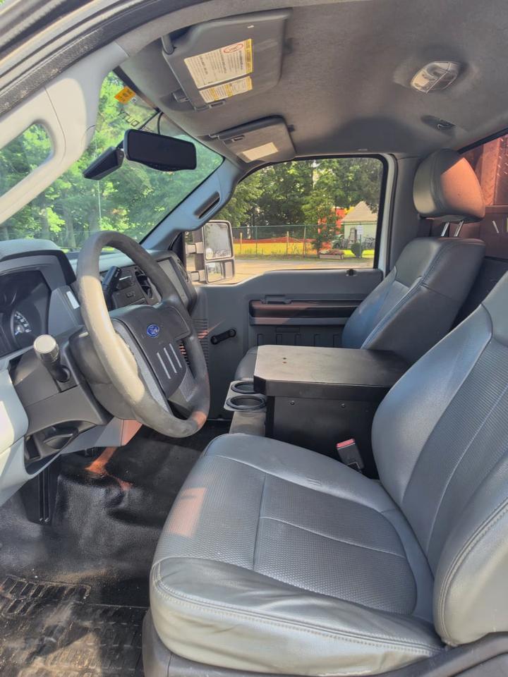 Ford F-450 SD Regular Cab DRW 2WD 2013