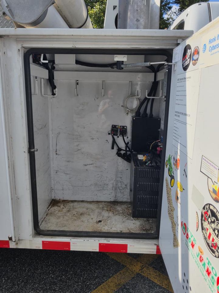Ford F-450 SD Regular Cab DRW 2WD 2013