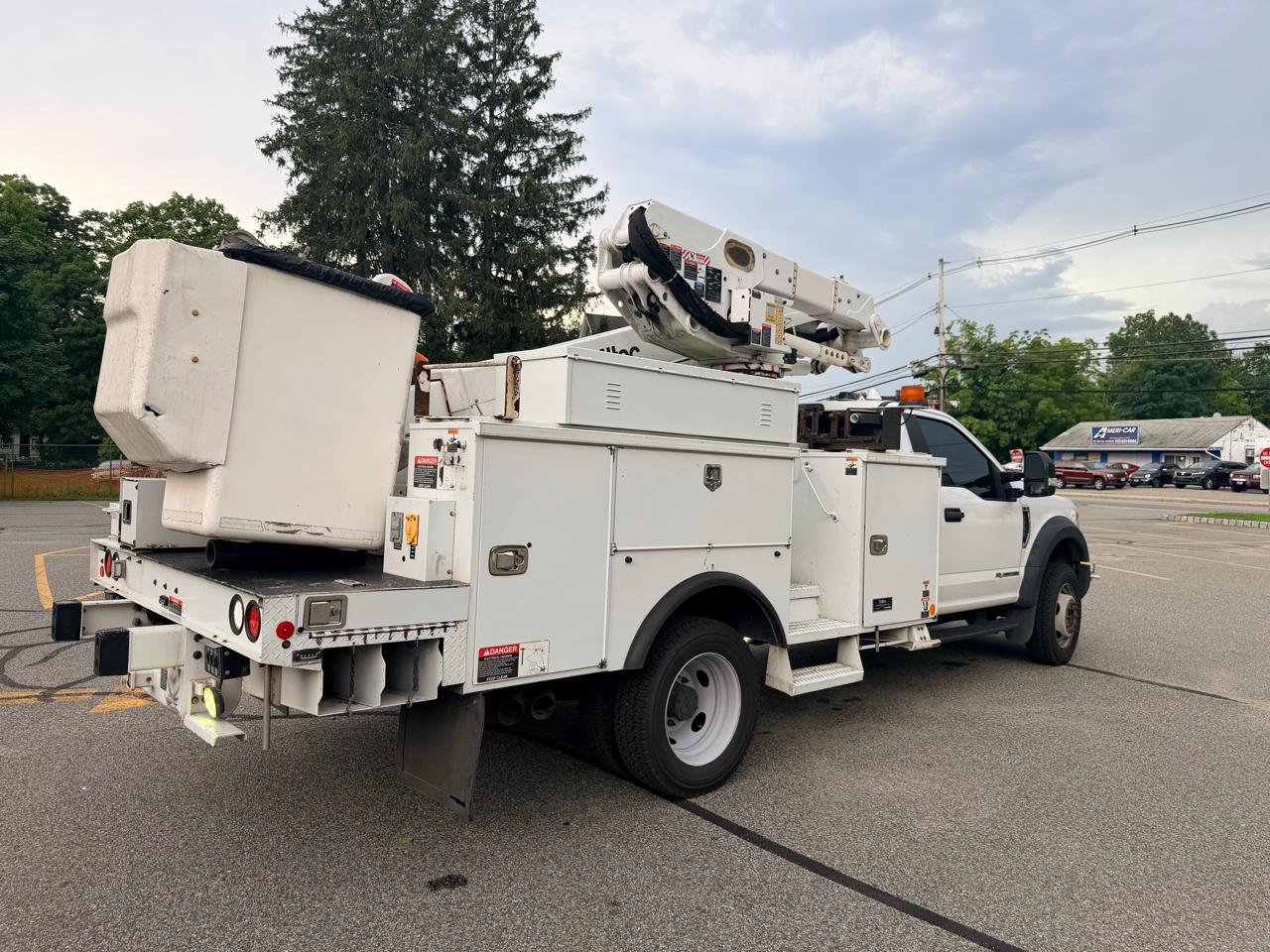 Ford F-550 DRW 4WD 2017