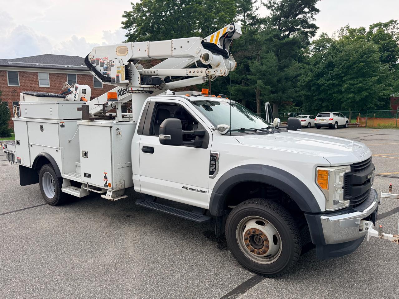 Ford F-550 DRW 4WD 2017