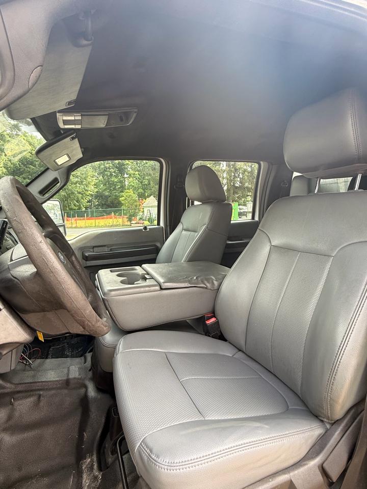 Ford F-550 Crew Cab DRW 4WD 2015