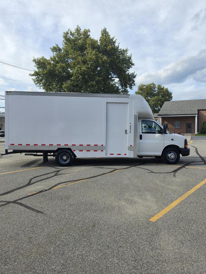 Chevrolet Express G3500 177" 2015