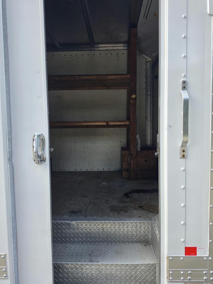 Chevrolet Express G3500 177" 2015