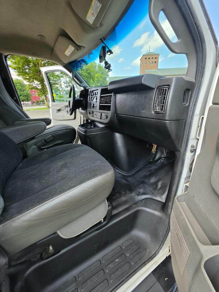 GMC Savana G2500 Cargo 2019