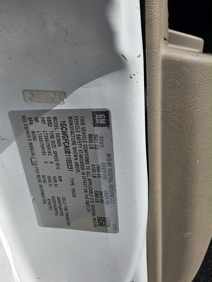 Chevrolet Express 2500 Cargo 2011