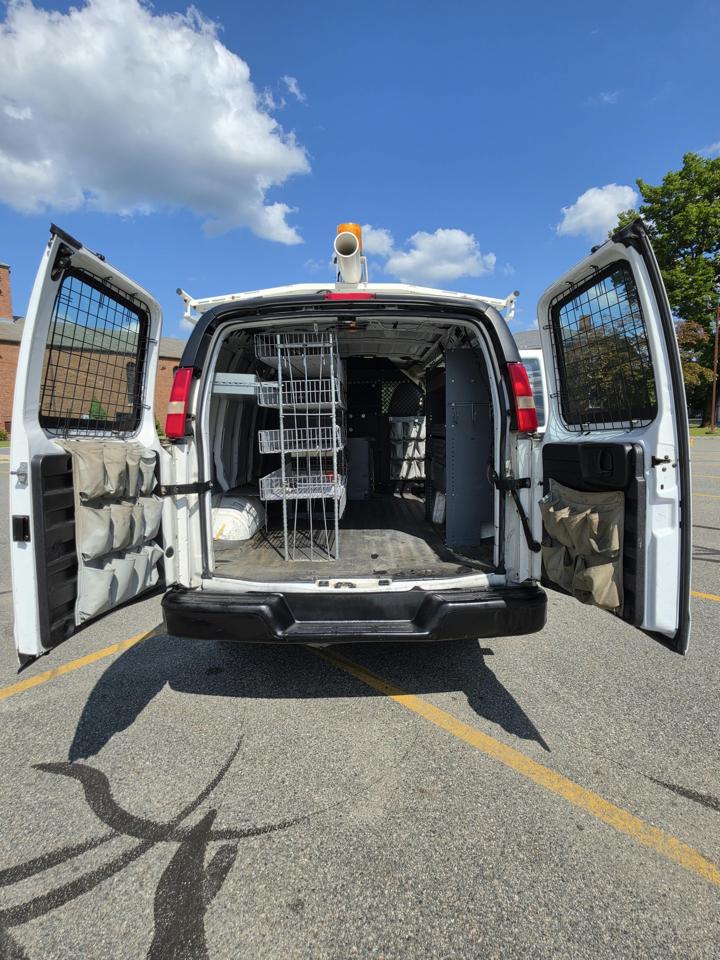 Chevrolet Express 2500 Cargo 2011