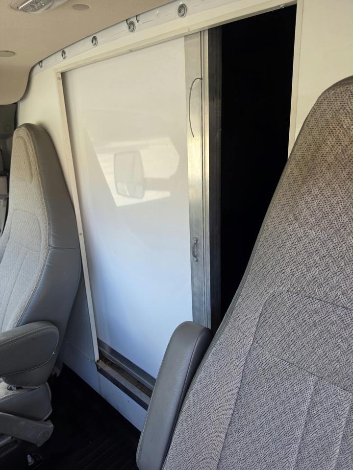 Chevrolet Express G3500 159" 2018