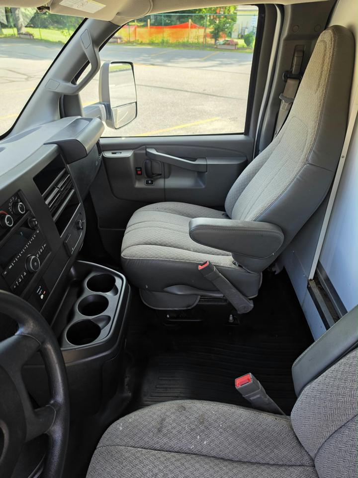 Chevrolet Express G3500 159" 2018