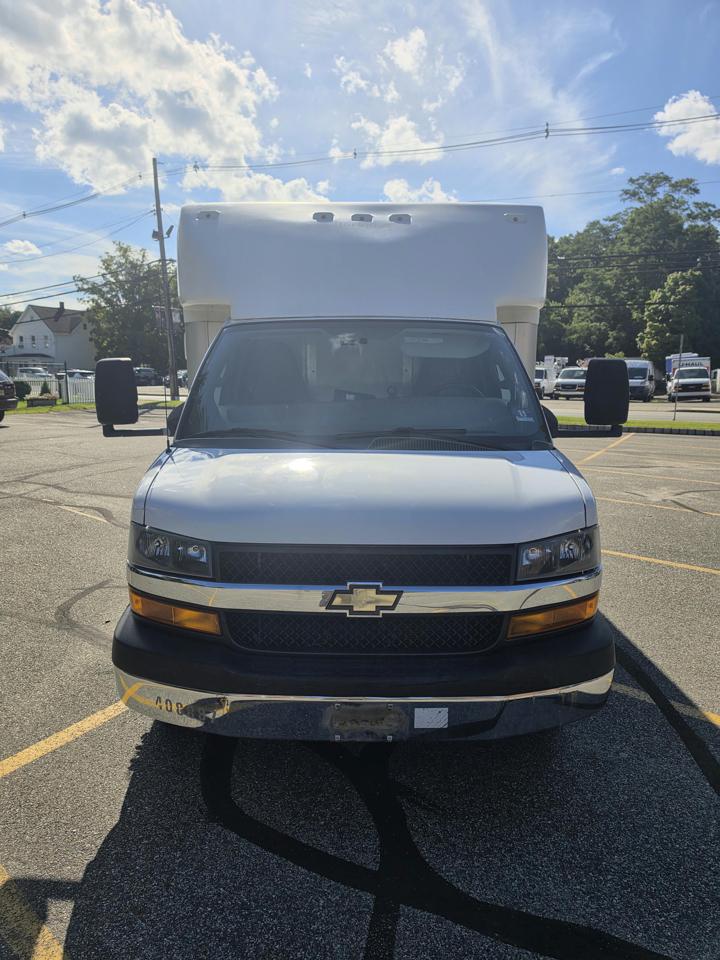 Chevrolet Express G4500 177" 2018