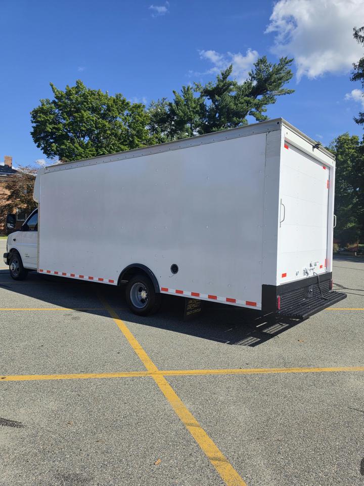 Chevrolet Express G4500 177" 2018