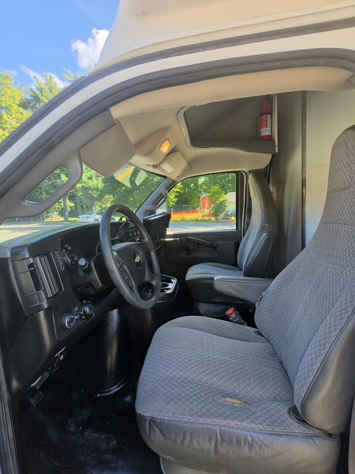 Chevrolet Express G4500 177" 2018