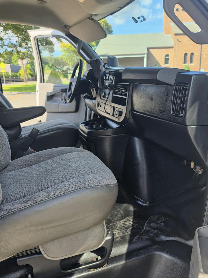 Chevrolet Express G4500 177" 2018