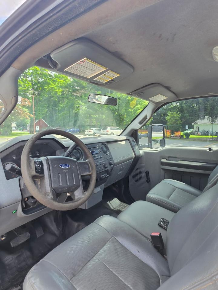 Ford F-450 SD Regular Cab DRW 2WD 2015
