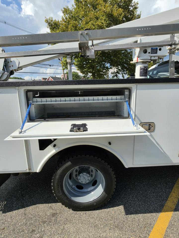 Ford F-450 SD Regular Cab DRW 2WD 2017