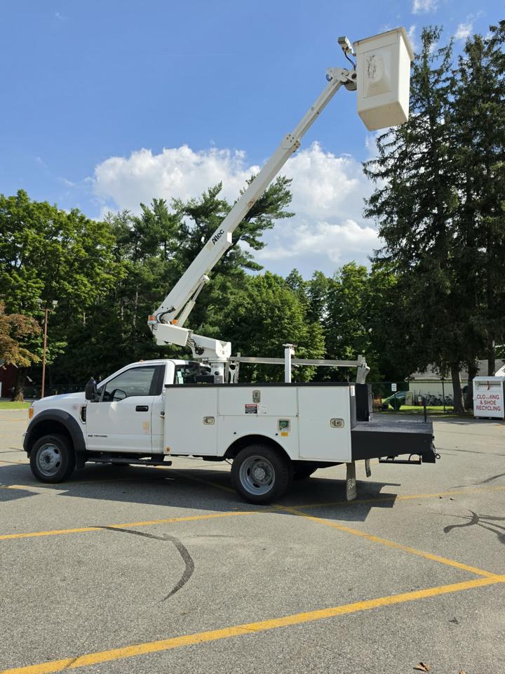 Ford F-450 SD Regular Cab DRW 2WD 2017