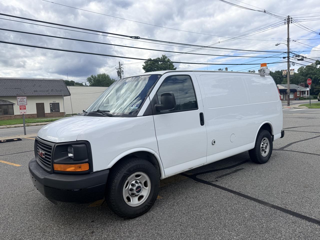 GMC Savana G3500 Cargo 2014