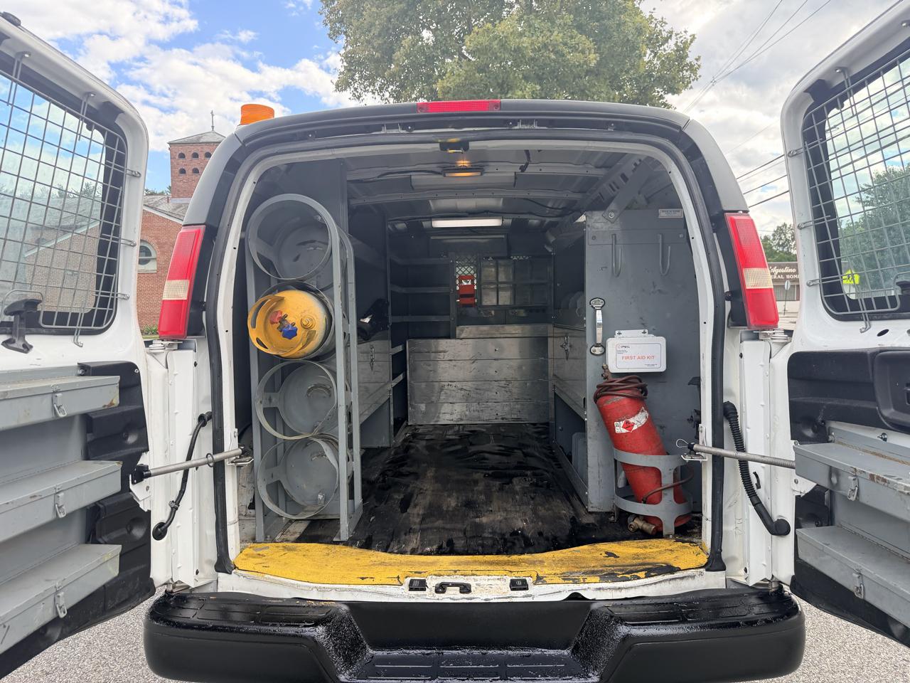 GMC Savana G3500 Cargo 2014