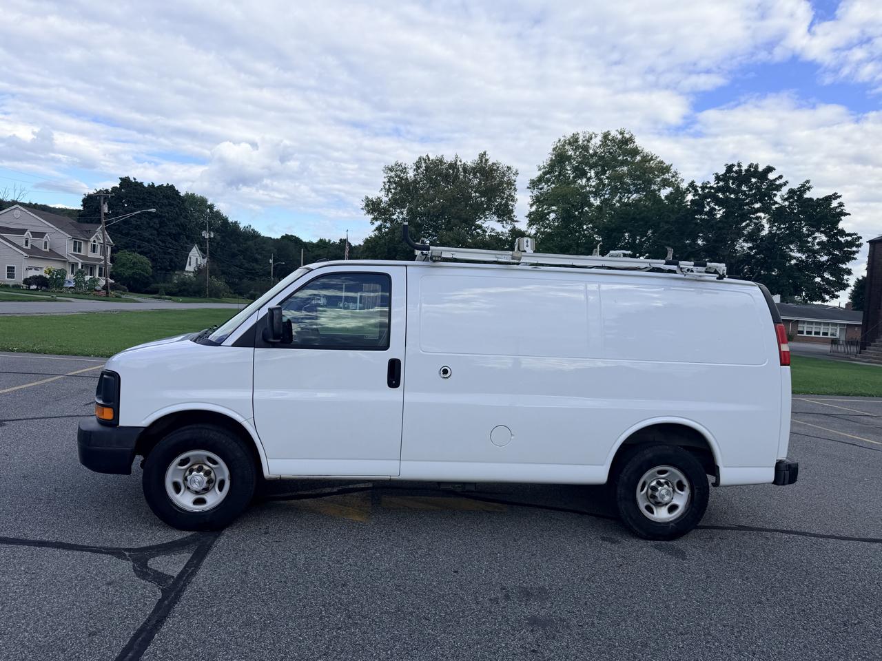 Chevrolet Express 2500 Cargo FFV 2015