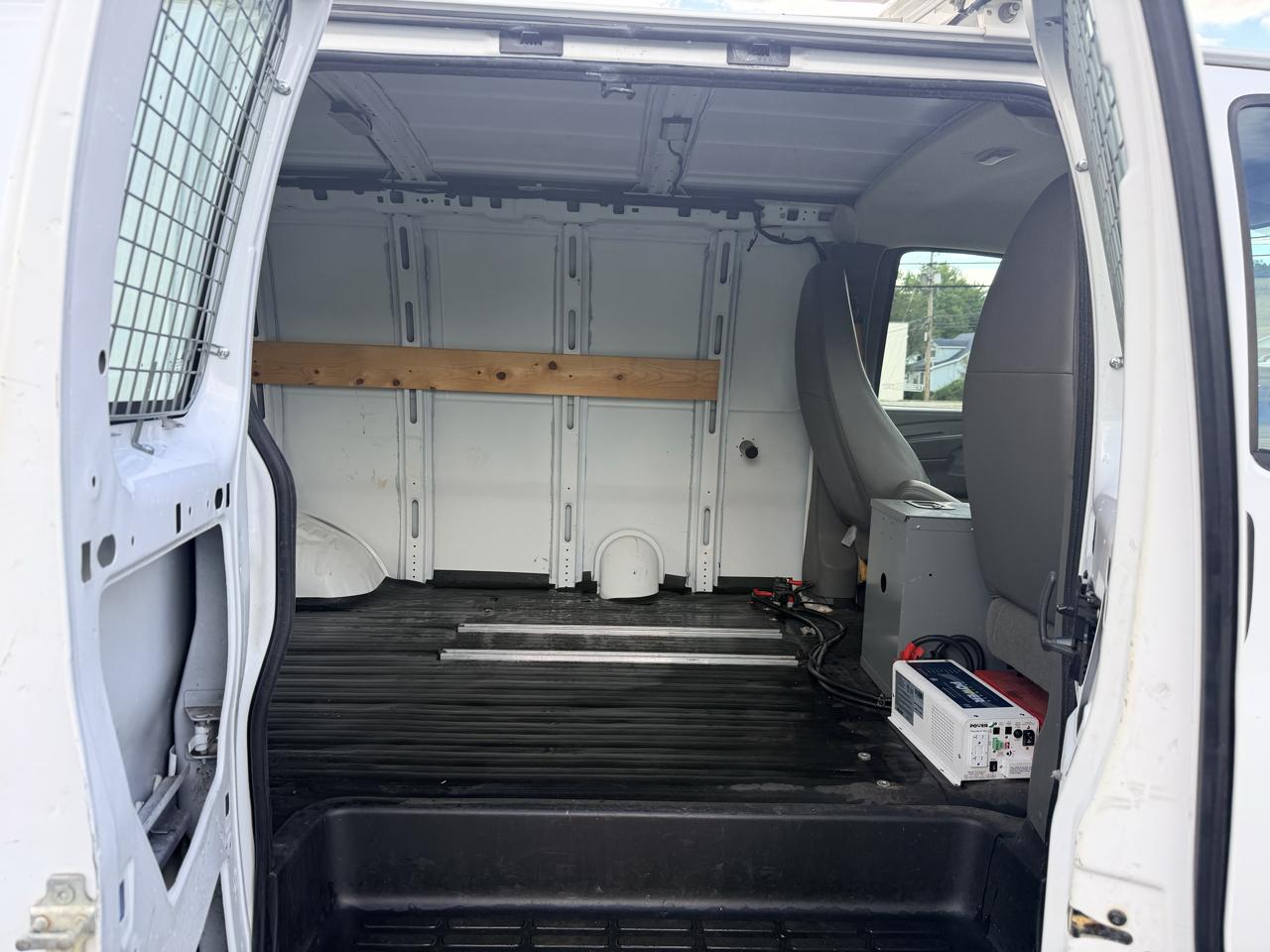 Chevrolet Express 2500 Cargo FFV 2015
