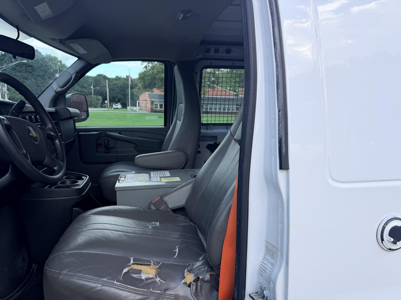Chevrolet Express 2500 Cargo FFV 2015