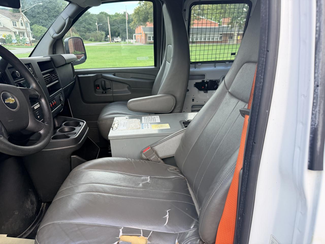 Chevrolet Express 2500 Cargo FFV 2015
