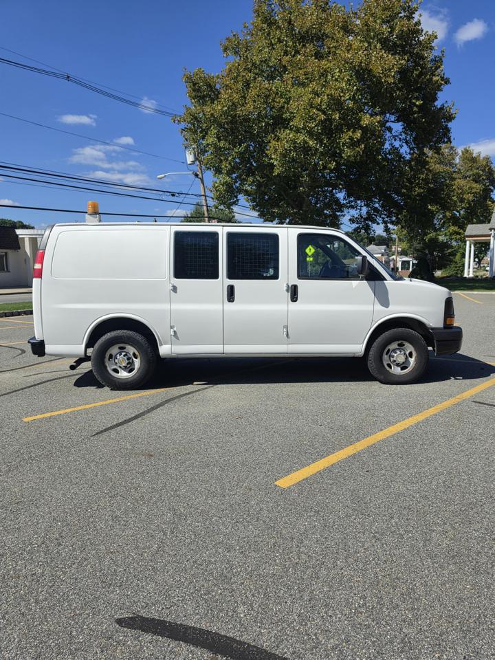 Chevrolet Express 2500 Cargo 2011