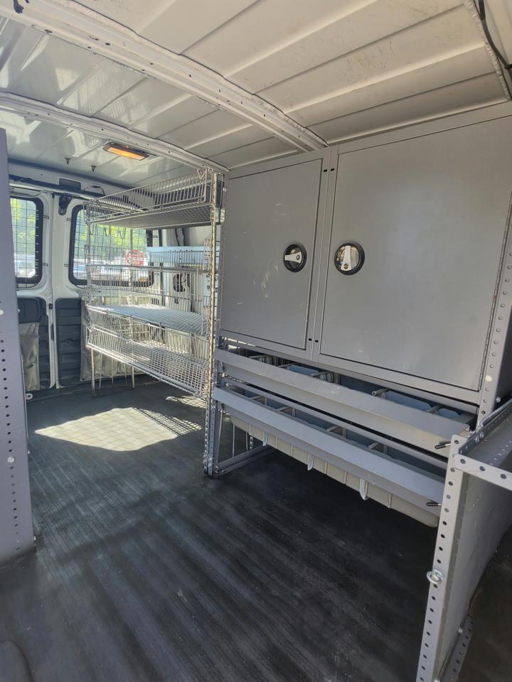 Chevrolet Express 2500 Cargo 2011