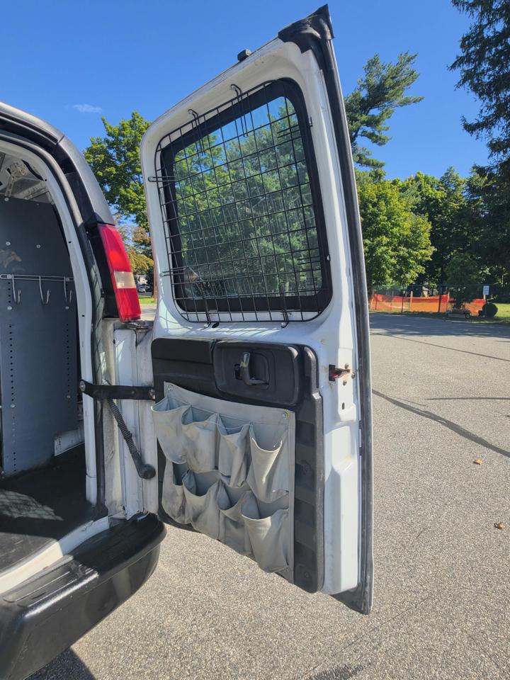 Chevrolet Express 2500 Cargo 2011