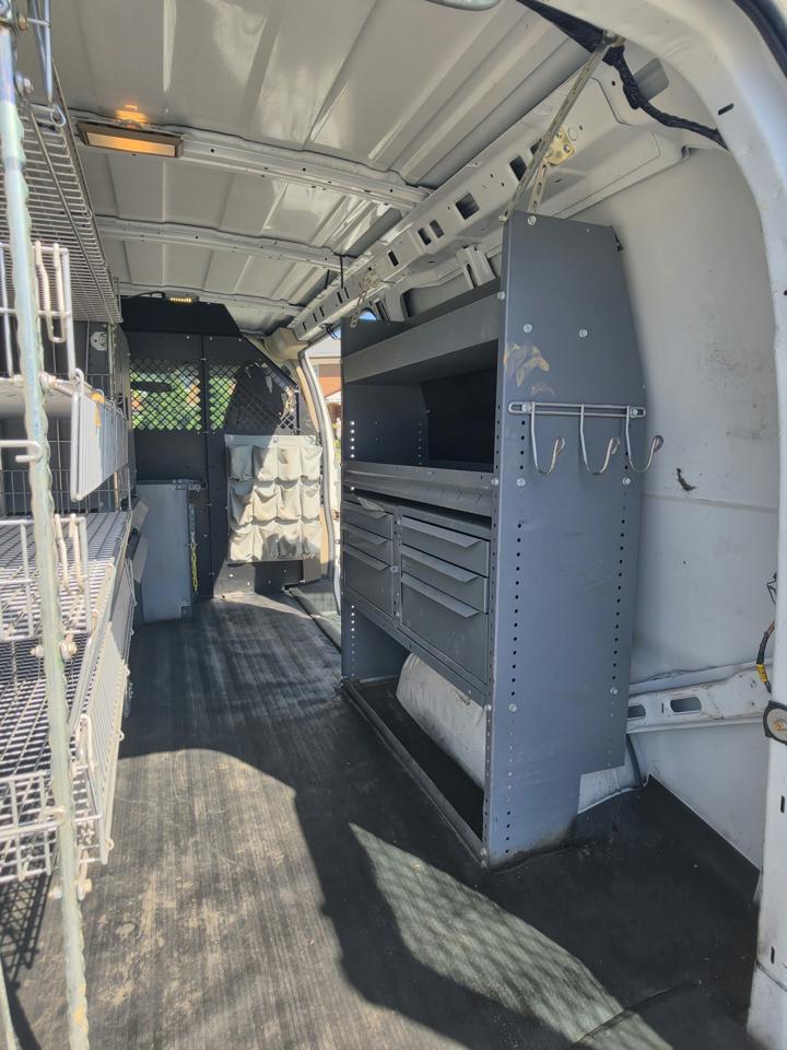 Chevrolet Express 2500 Cargo 2011