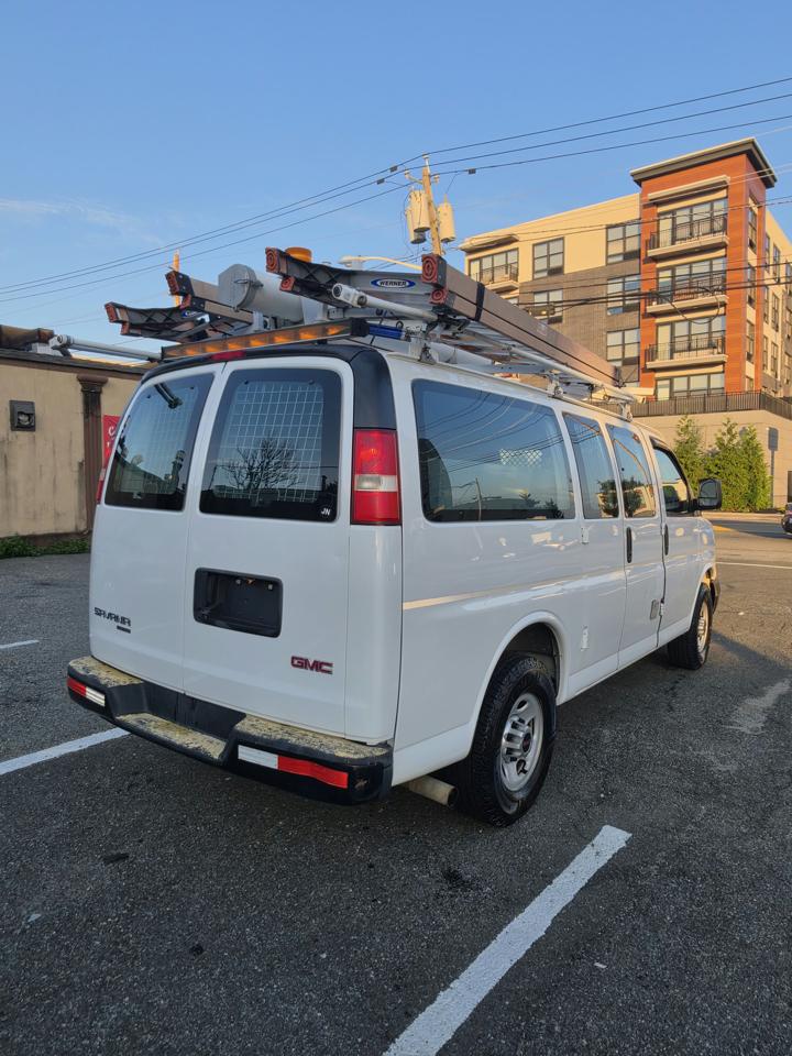 GMC Savana G3500 Cargo 2015