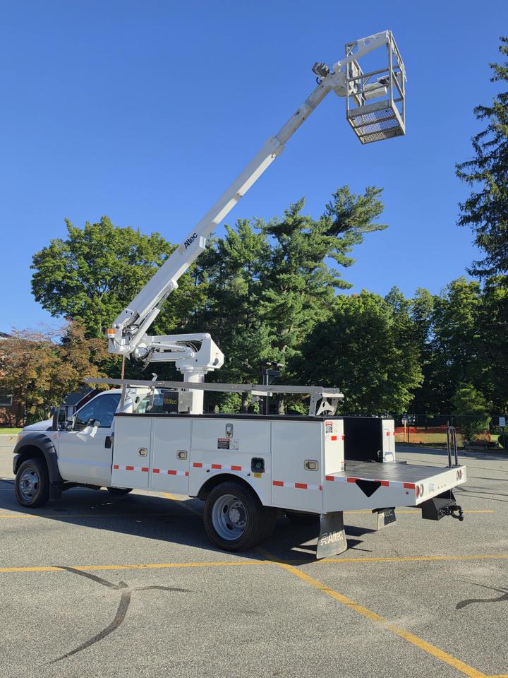 Ford F-550 Regular Cab DRW 2WD 2015