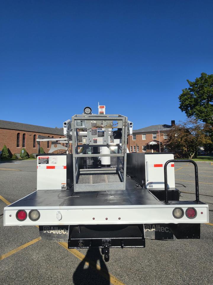 Ford F-550 Regular Cab DRW 2WD 2015
