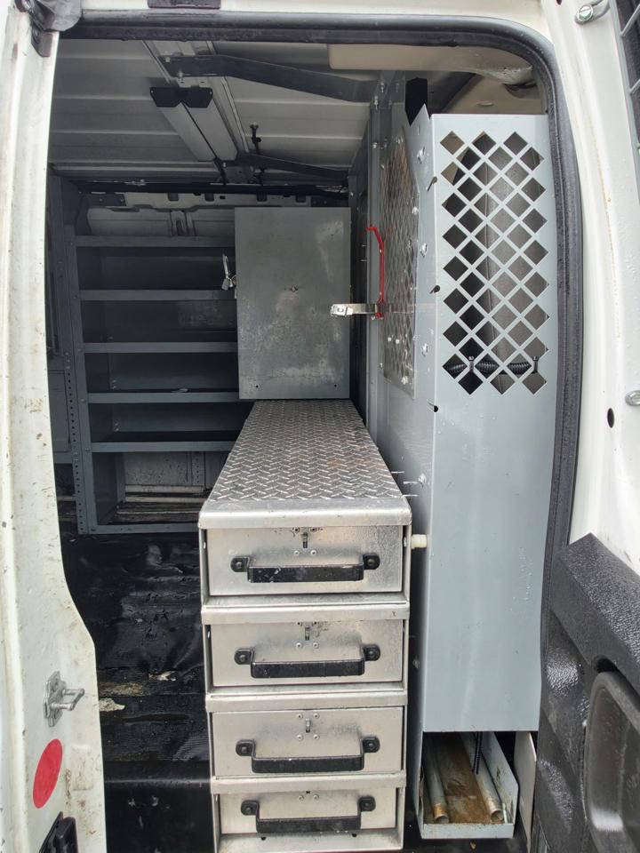 GMC Savana G3500 Cargo 2013