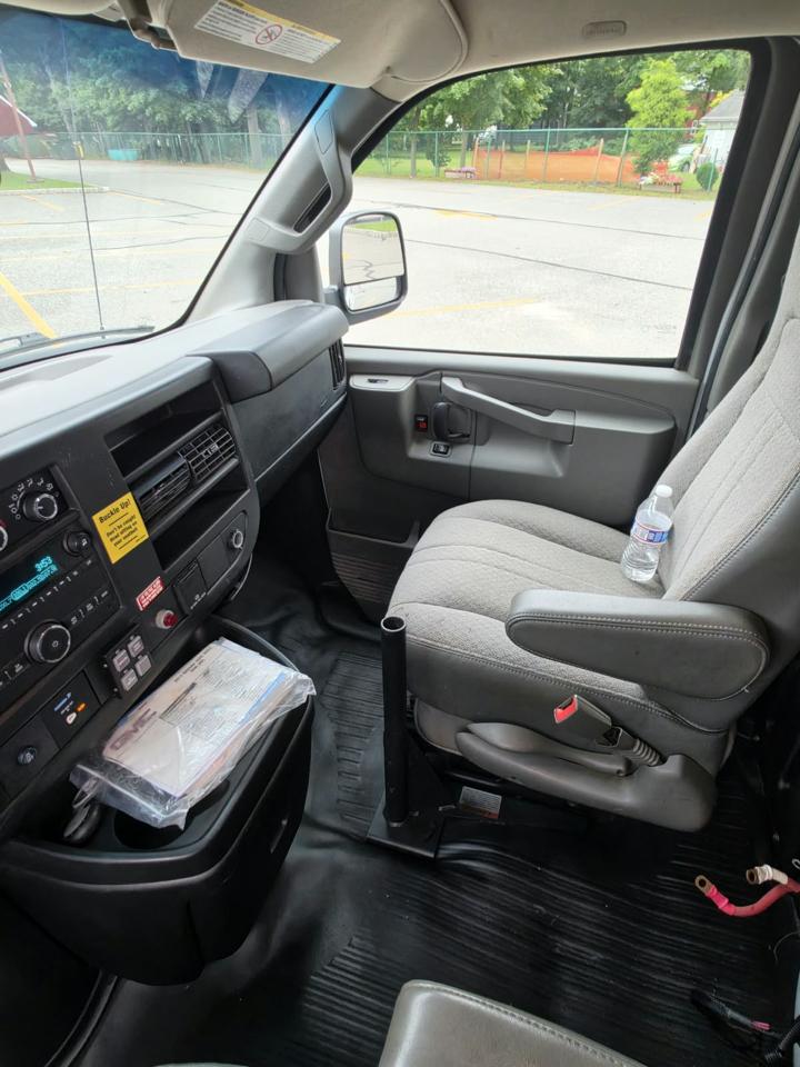 GMC Savana G2500 Cargo 2017
