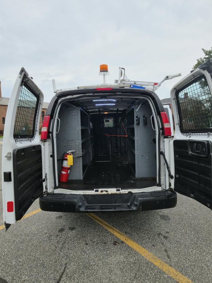 GMC Savana G2500 Cargo 2017