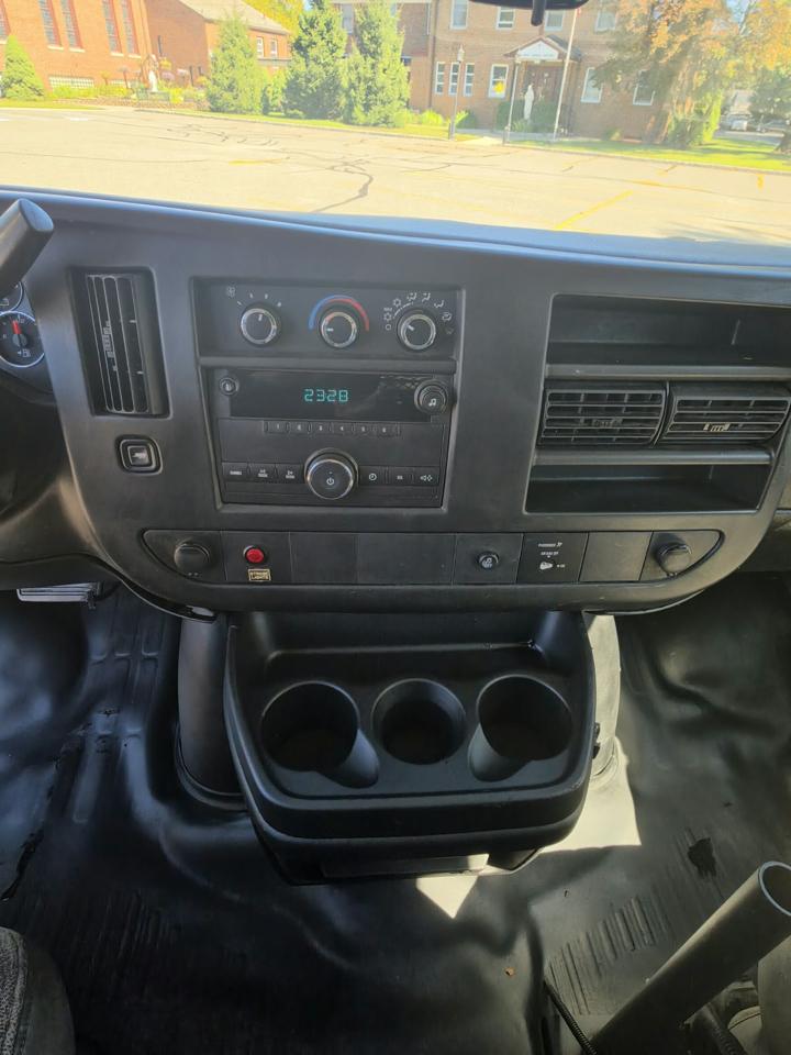 GMC Savana G2500 Cargo 2014