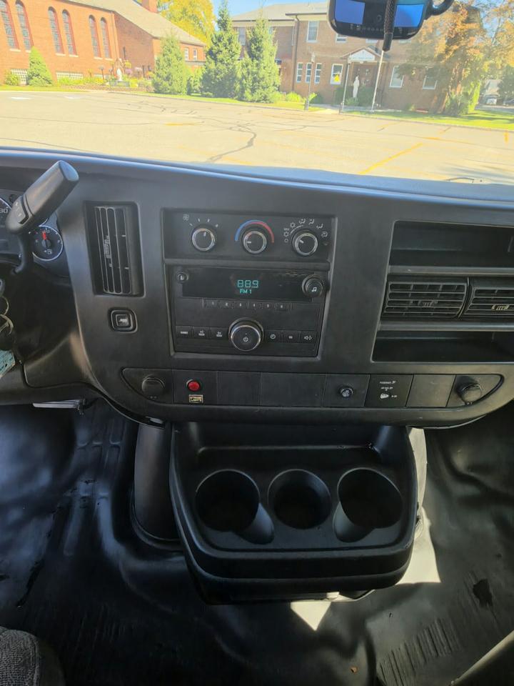 GMC Savana G2500 Cargo 2014