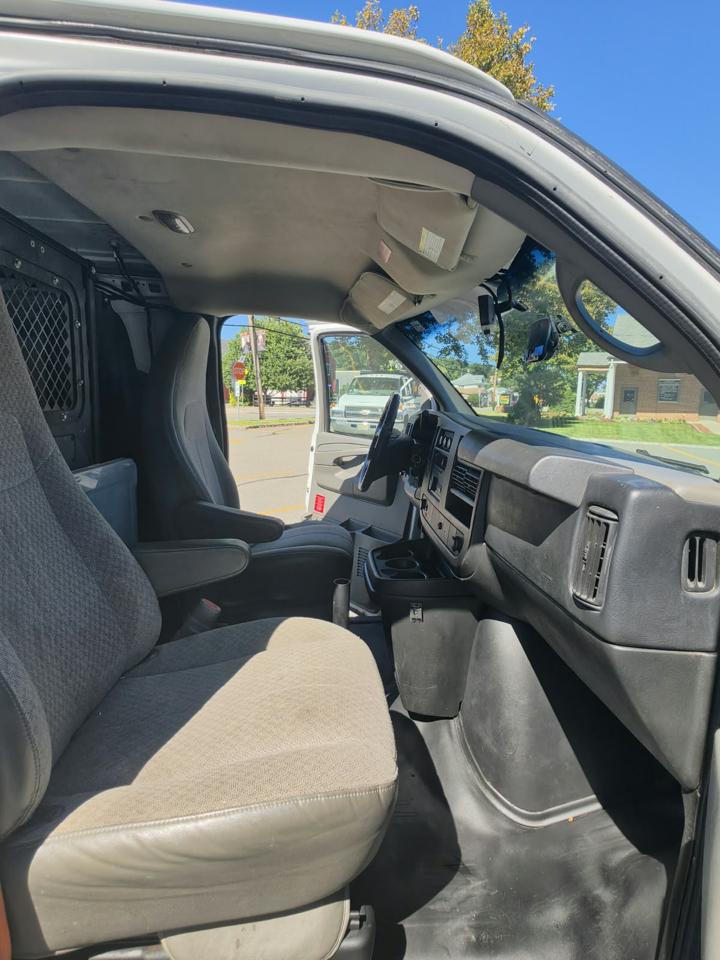 GMC Savana G2500 Cargo 2014