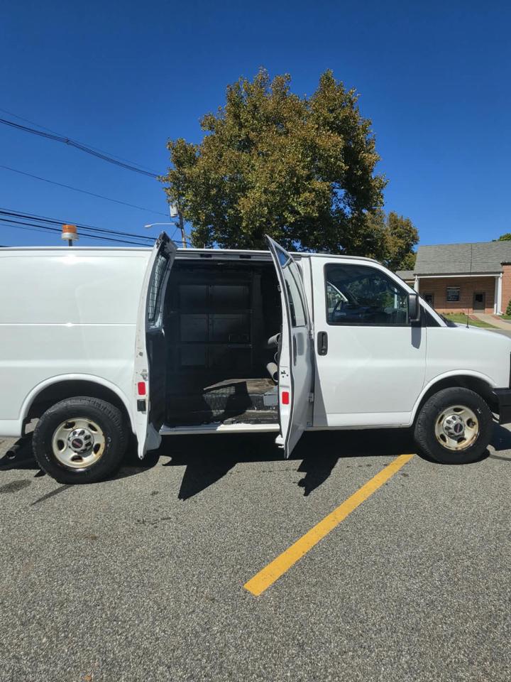 GMC Savana G2500 Cargo 2014