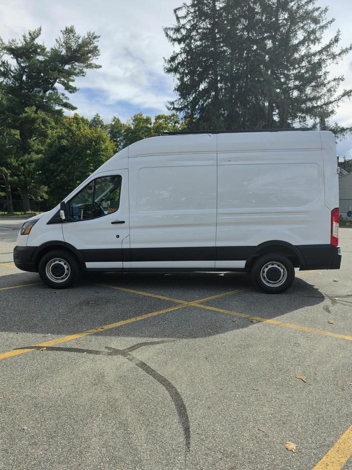 Ford Transit 250 Van High Roof w/Sliding Pass. 148-in. WB 2021