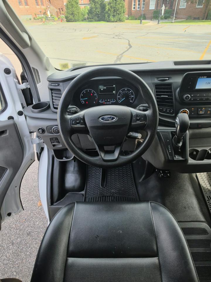 Ford Transit 250 Van High Roof w/Sliding Pass. 148-in. WB 2021