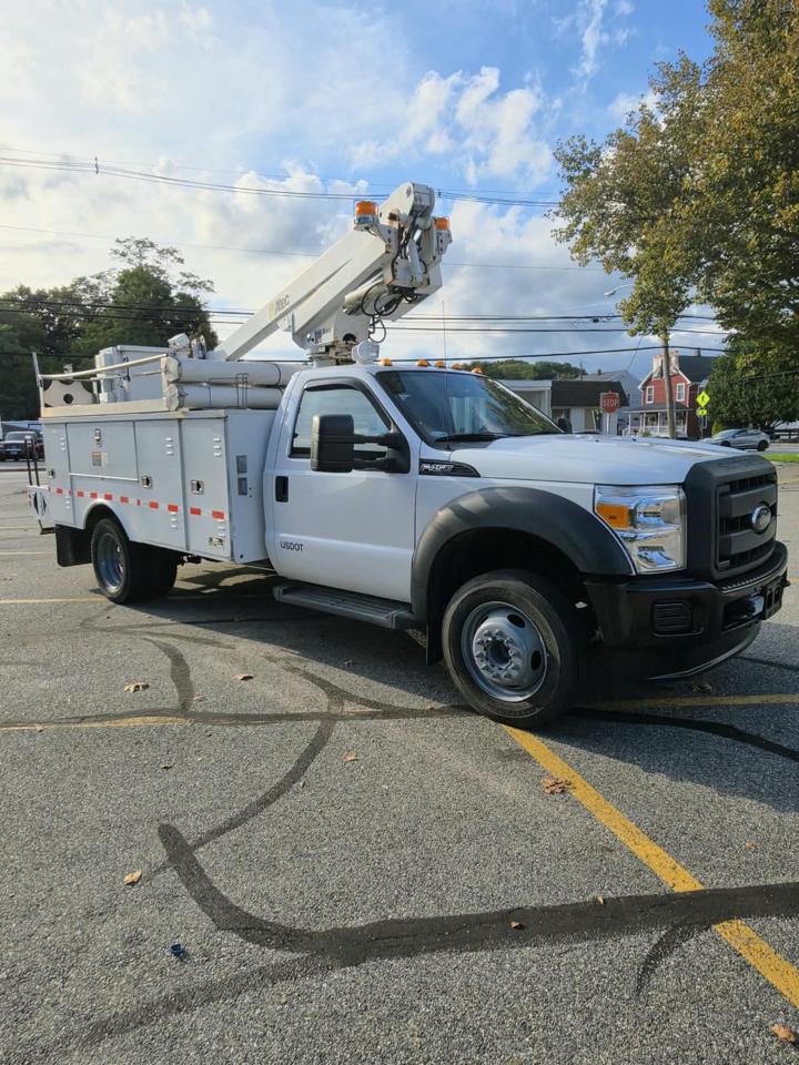 Ford F-450 SD Regular Cab DRW 2WD 2013