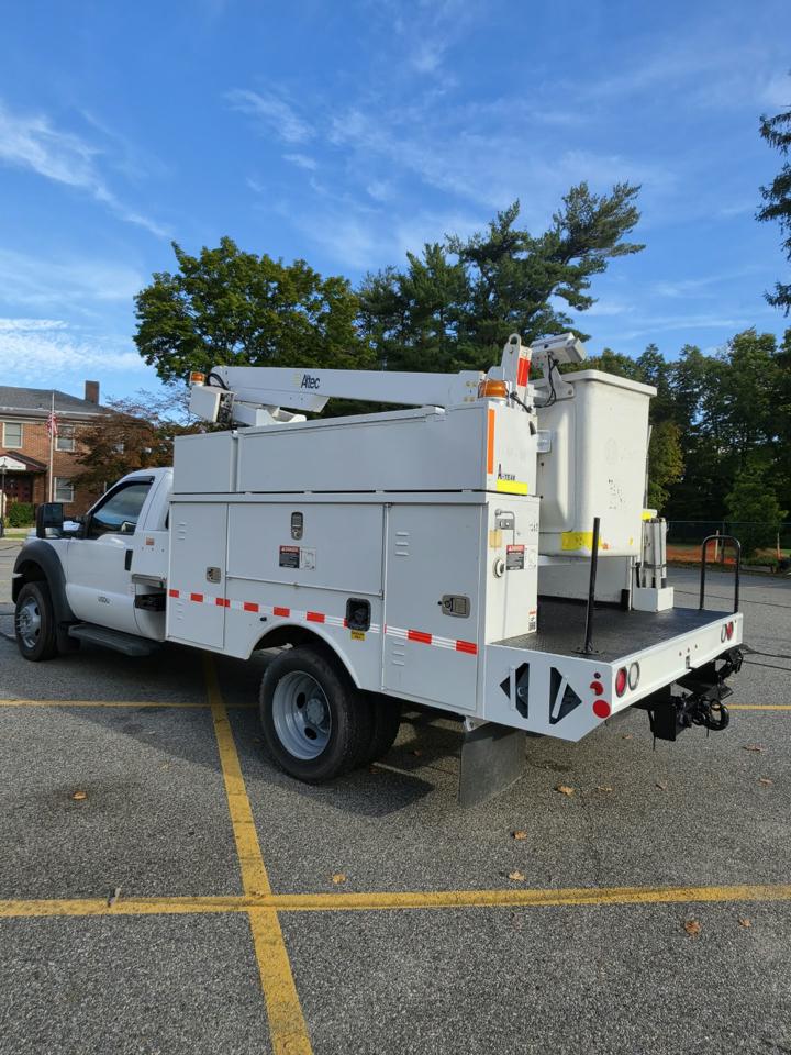 Ford F-450 SD Regular Cab DRW 2WD 2013