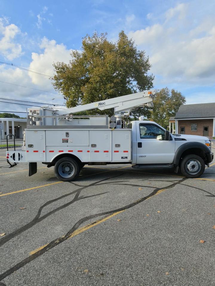 Ford F-450 SD Regular Cab DRW 2WD 2013