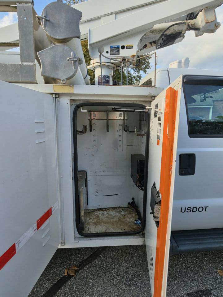 Ford F-450 SD Regular Cab DRW 2WD 2013