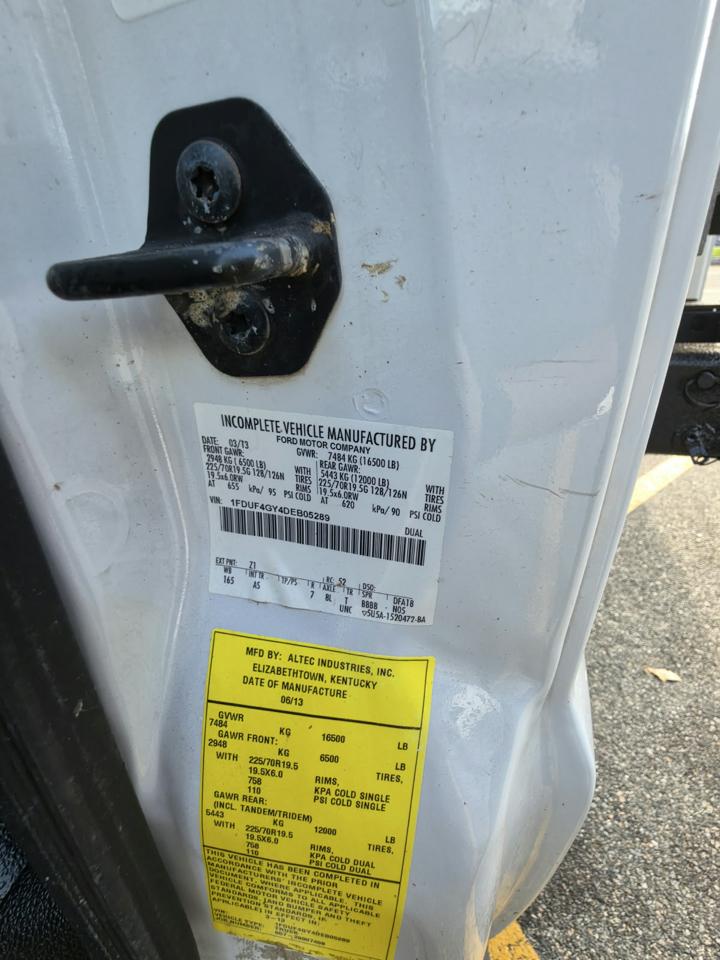 Ford F-450 SD Regular Cab DRW 2WD 2013